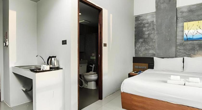 B2 Boutique And Budget 2* Chiang Mai