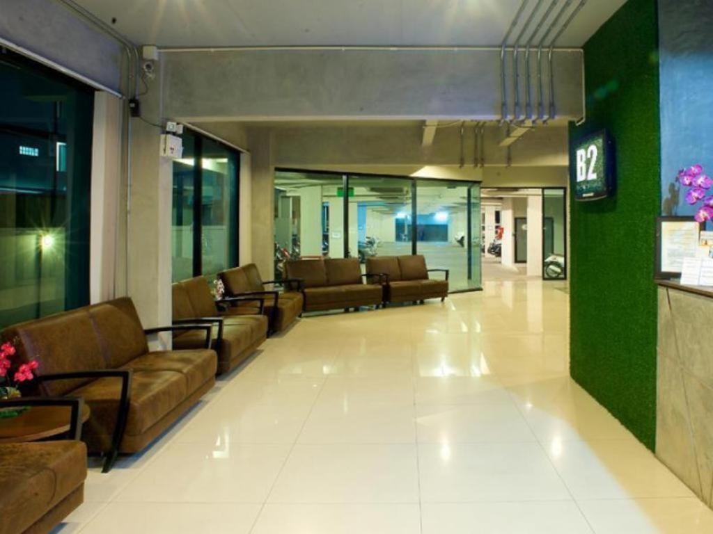 B2 Boutique And Budget Hotel 2*
